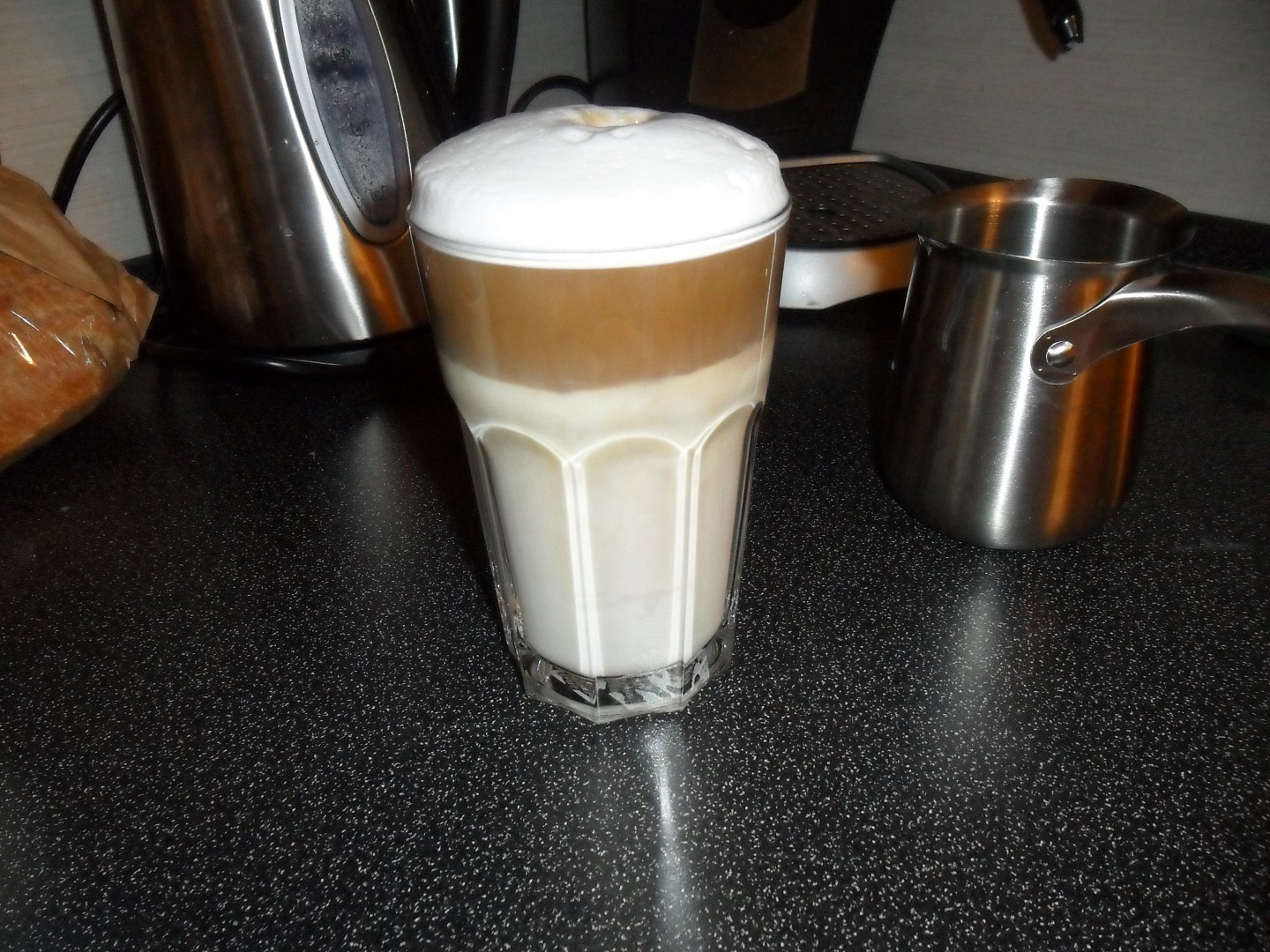 Jak se dělá latte?