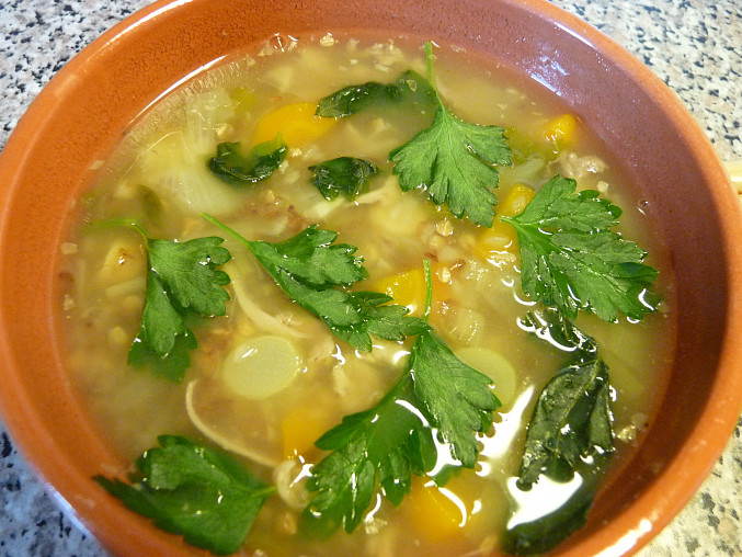 Masová polévka s pohankou a bylinkami