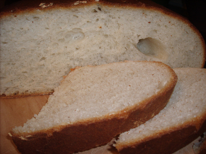 Chléb ošatkový, zadělaný v DP a pečený v troubě