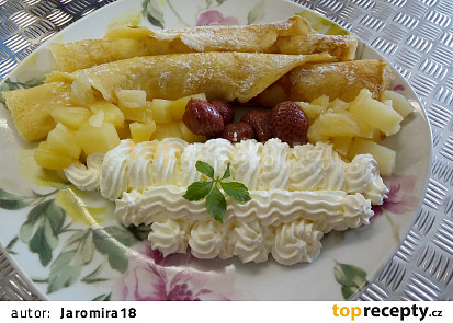 Mandlové palačinky s ovocem