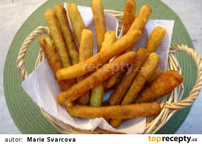 Slané bramborovo-sýrové tyčinky