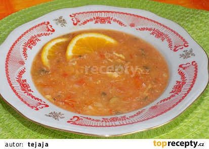Rajčatová polévka z Korfu