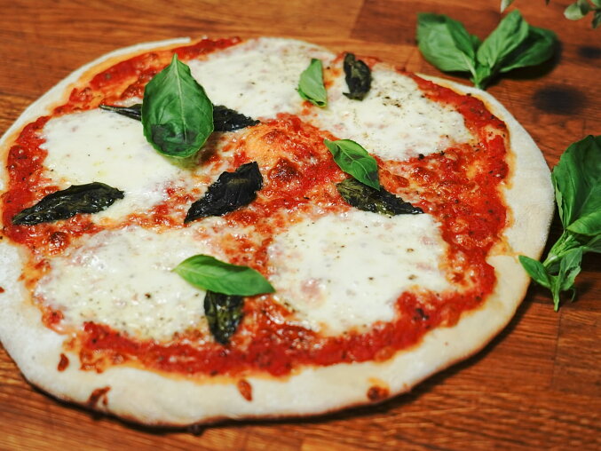 Vynikající pizza