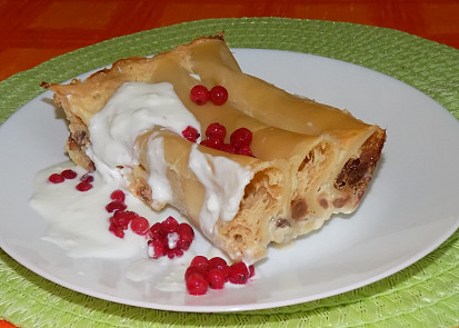 Sladké cannelloni plněné tvarohem