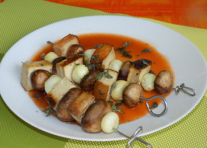 Tofu špízy se žampiony