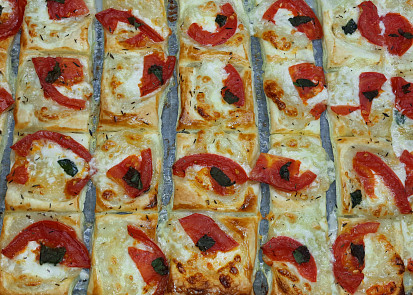 Malá pizza k vínu