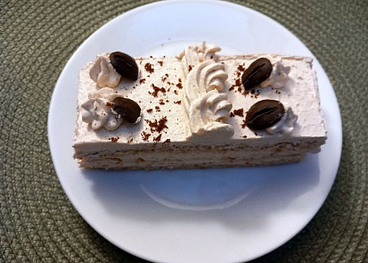 Kávové řezy, kostky nebo štafetky