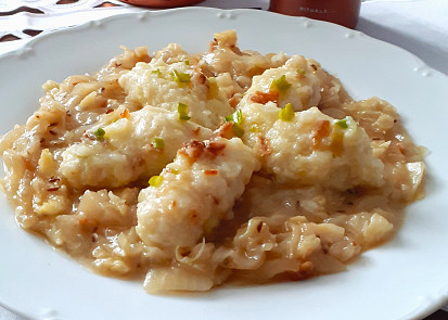 Cibulovo-kapustové zelí