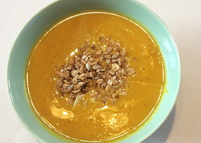 Batátová kořeněná polévka