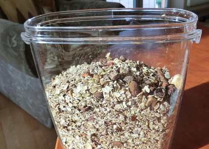 Granola s pohankovými vločkami