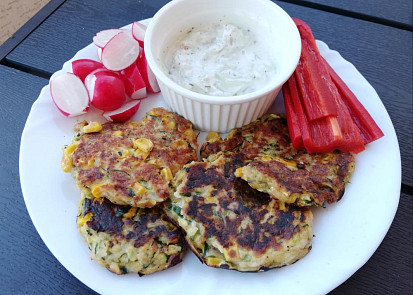 Cuketové placky s halloumi