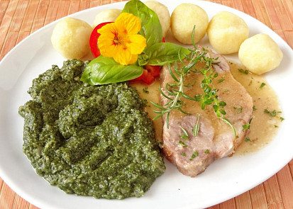 Vepřová krkovice s bylinkami