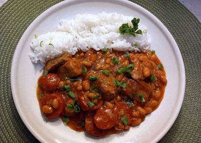 Vepřová plec s chorizem a fazolemi