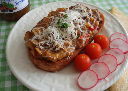 Houbová směs na topinky