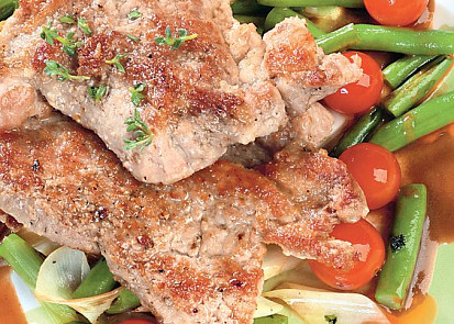 Kančí řízky se zeleninou