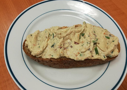 Pomazánka z ricotty a sušených rajčat