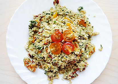 Kuskus s dýní a rajčaty