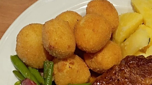 Bramborové krokety z bramborové kaše