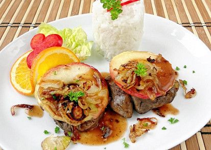 Husí játra s jablky