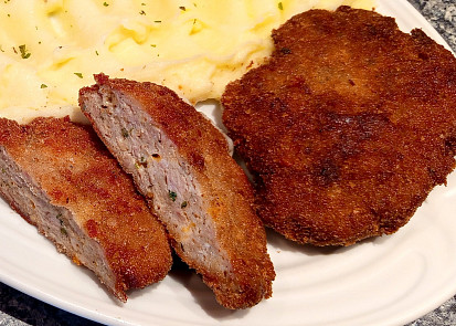 Sekaný řízek se sýrem