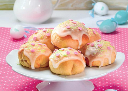 Plněné bochánky s polevou