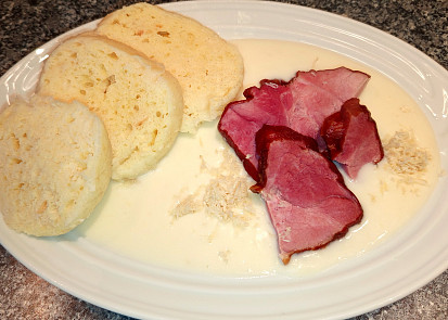 Křenová omáčka z čerstvého křenu