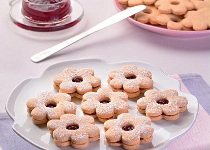 Linecké kytičky z pohankové mouky