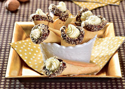 Medové kornoutky s krémem