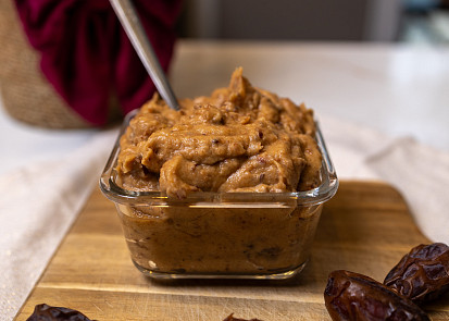 Domácí datlová pasta