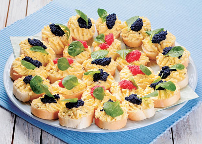 Jednohubky s kaviárem