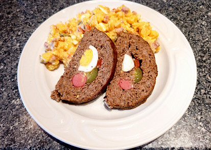 Sváteční plněná sekaná pečeně