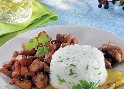 Vepřová plec s jablky na špeku