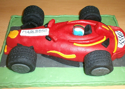 Dort pro kluky ve tvaru auta