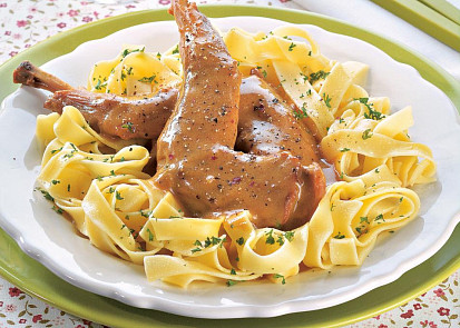 Králík s hořčičnou omáčkou