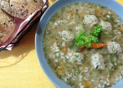 Ovarová polévka s masovými knedlíčky