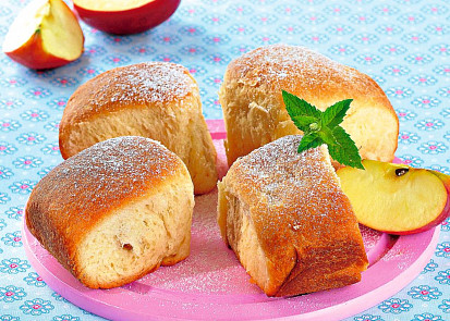 Kynuté buchty plněné jablky