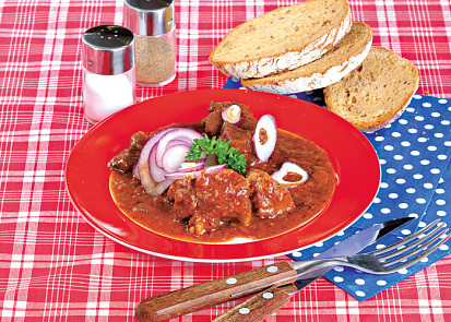 Pivní guláš z plecka