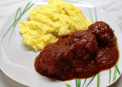 Dalmatské čufty s bramborovou kaší