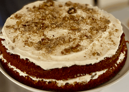 Lehoučký mrkvový dort s mascarpone a ricottou