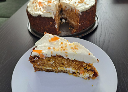 Mrkvový dort s krémem