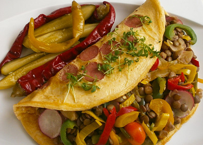 Vaječná omeleta s čočkou na balkánský způsob