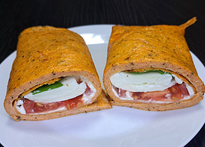 Rychlý wrap z cottage a vajec