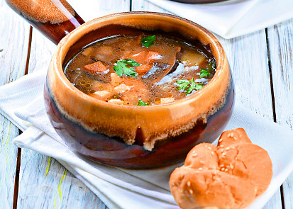 Bramboračka s kroupami