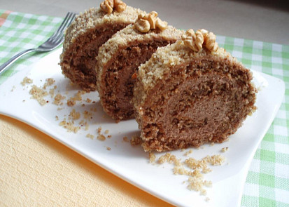 Jemná ořechová roláda