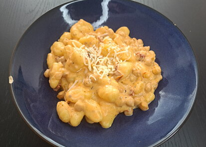 Rychlé gnocchi s cizrnou a sušenými rajčaty