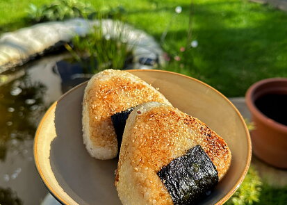 Surimi Onigiri