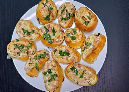 Česnekové šneky s pórkem